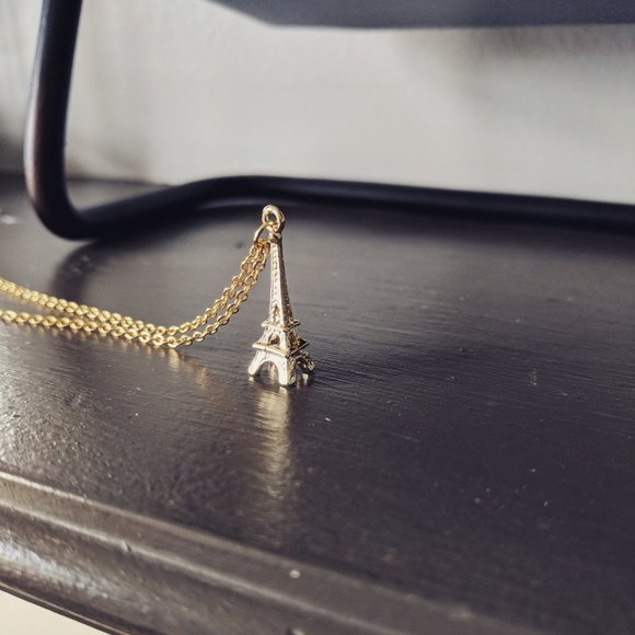 Gold Eiffel Tower Necklace - Picture 2 of 3
